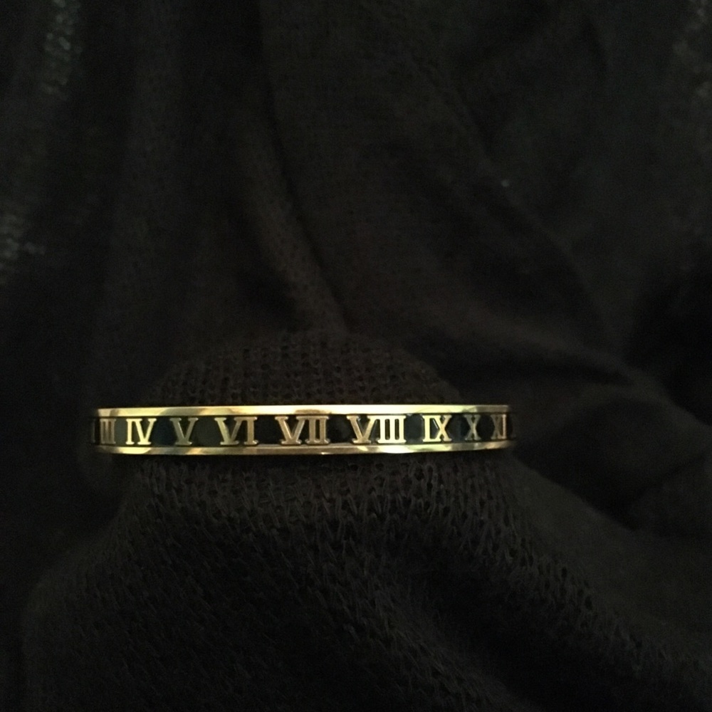 Black and Gold Roman Numeral Bracelet